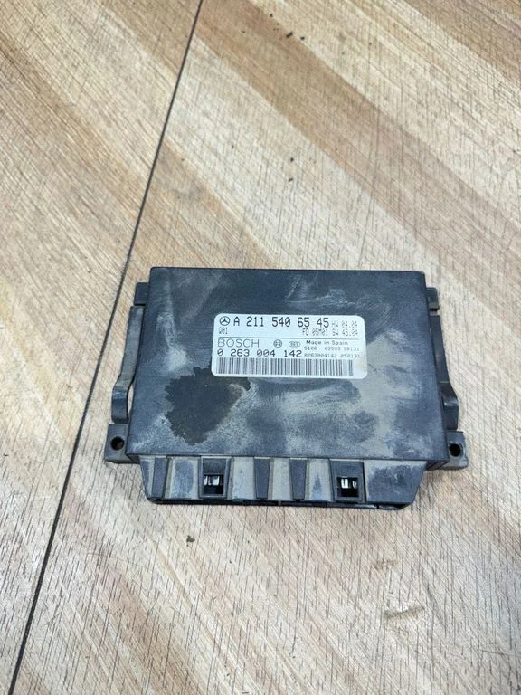 Parking PDC control unit/module – Mercedes-Benz E-Class W211 (2002-2009)