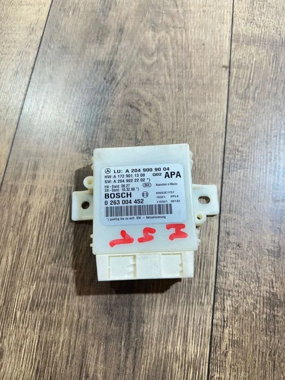 Parking PDC control unit/module – Mercedes-Benz C-Class AMG W204 (2007-2014)