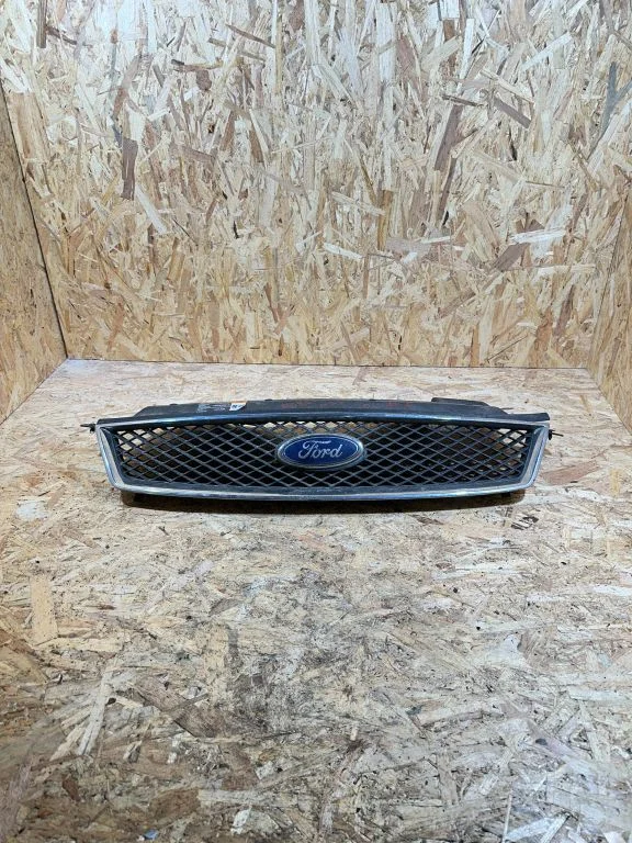 Front grill – Ford Focus C-MAX (2003-2010)