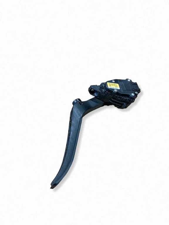 Accelerator throttle pedal – Audi Q7 4L (2005-2015)