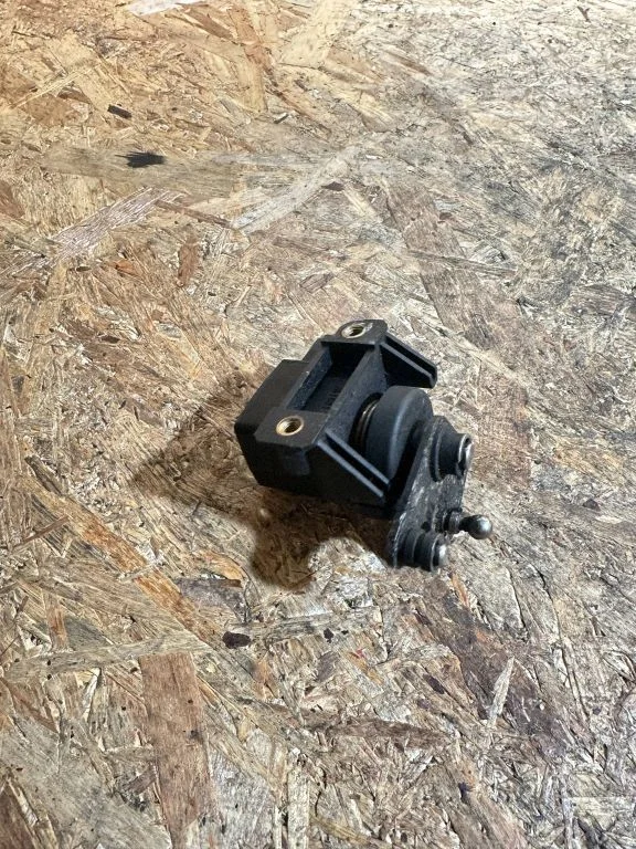 Accelerator throttle pedal – Mercedes-Benz E-Class W210 (1995-2002)