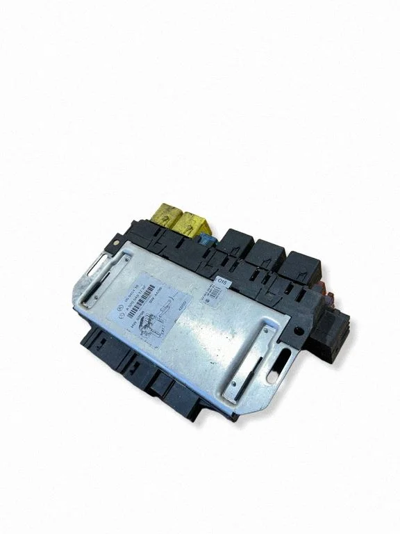Drošinātāju bloks A0205451732