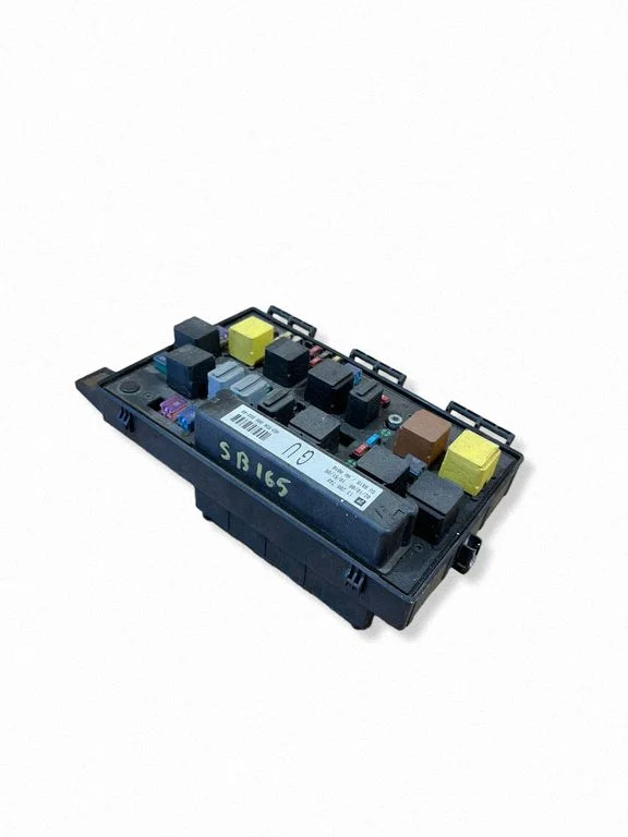 Fuse module – Opel Astra H (2004-2012)
