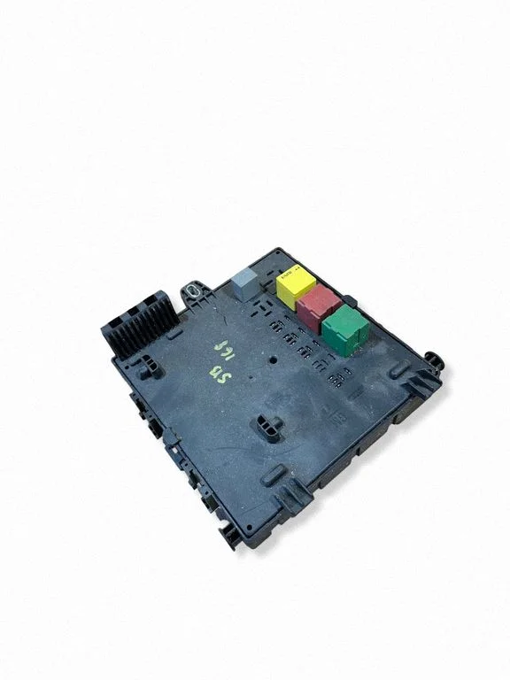 Drošinātāju bloks 13205776