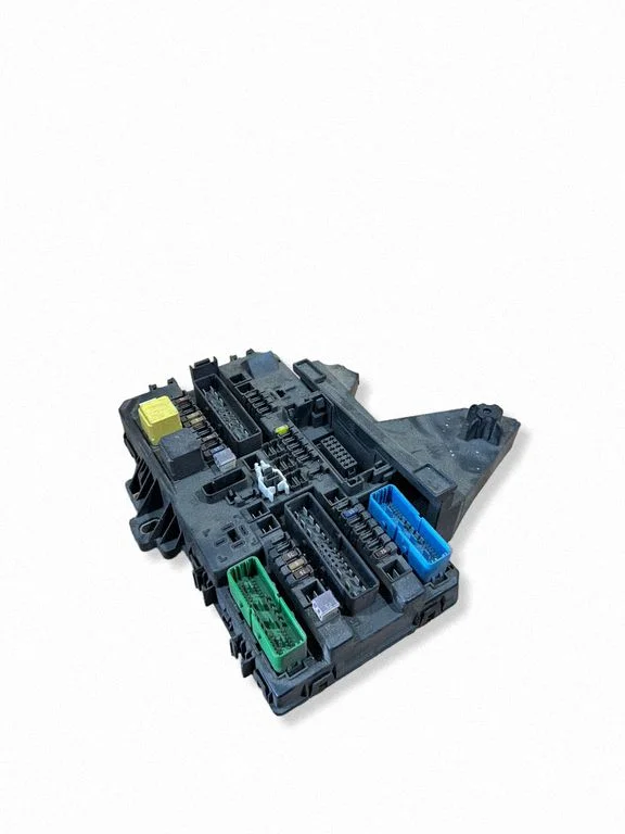 Drošinātāju bloks – Opel Astra H (2004-2012)