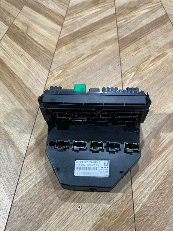 Drošinātāju bloks A2129000206