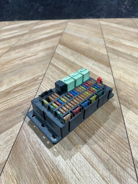 Drošinātāju bloks 518030317