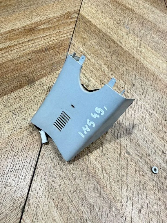 Kita salono detalė