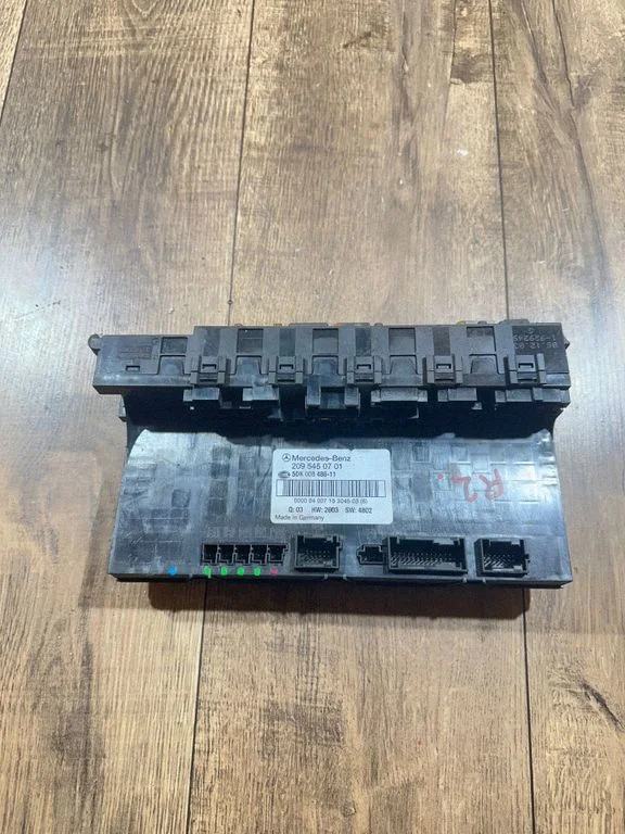 Comfort/convenience module – Mercedes-Benz C-Class W203 (2000-2007)
