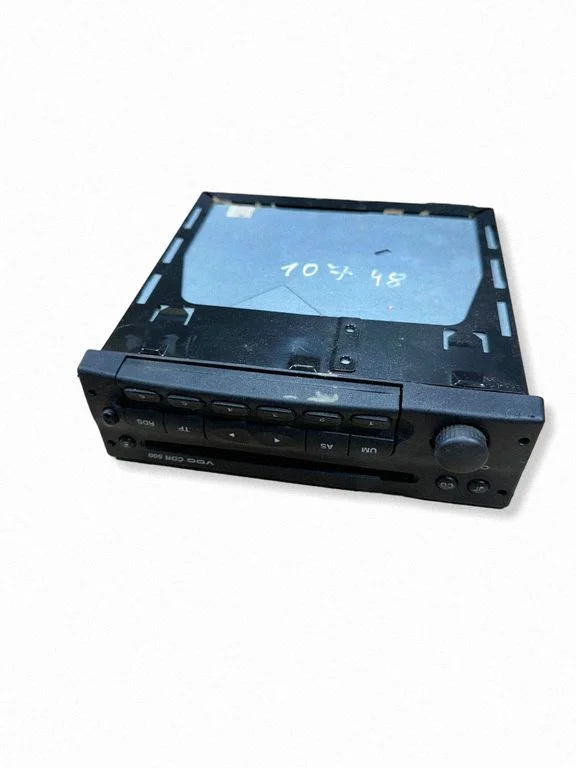 Radio/CD/DVD/GPS head unit – Opel Zafira A (1999-2005)