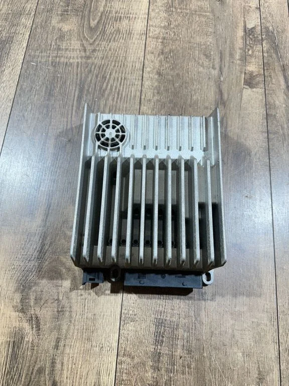 Sound amplifier – Mercedes-Benz E-Class W212 (2009-2016)