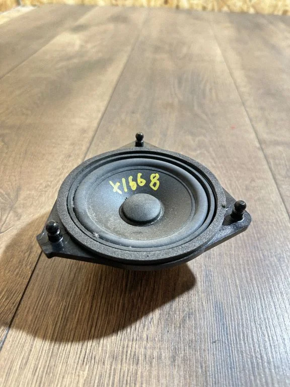 Front door speaker – Mercedes-Benz GLS-Class X166 (2015-2019)