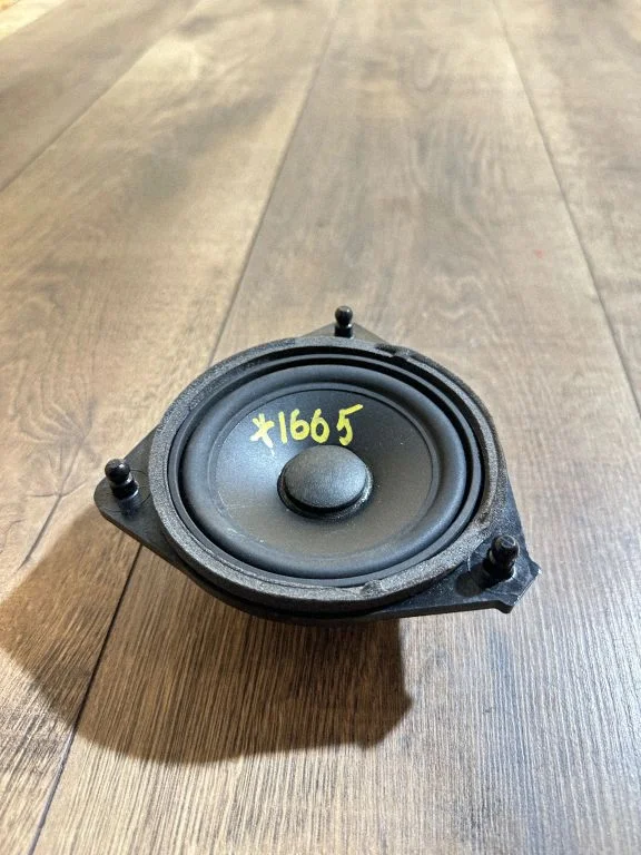 Front door speaker – Mercedes-Benz GLS-Class X166 (2015-2019)