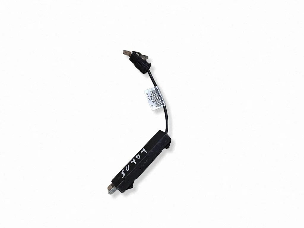 Antenas pastiprinātājs – Mercedes-Benz E klase W212 (2009-2016)
