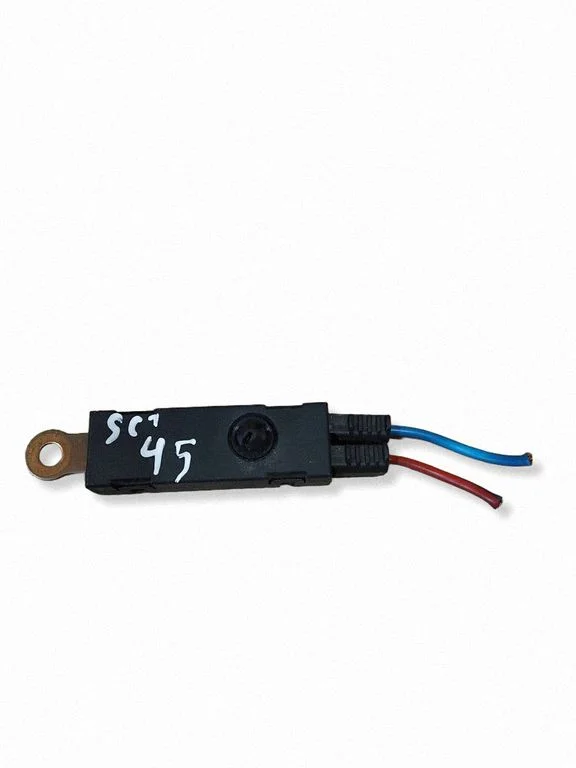 Antenas pastiprinātājs – Mercedes-Benz C klase W205 (2014-2021)