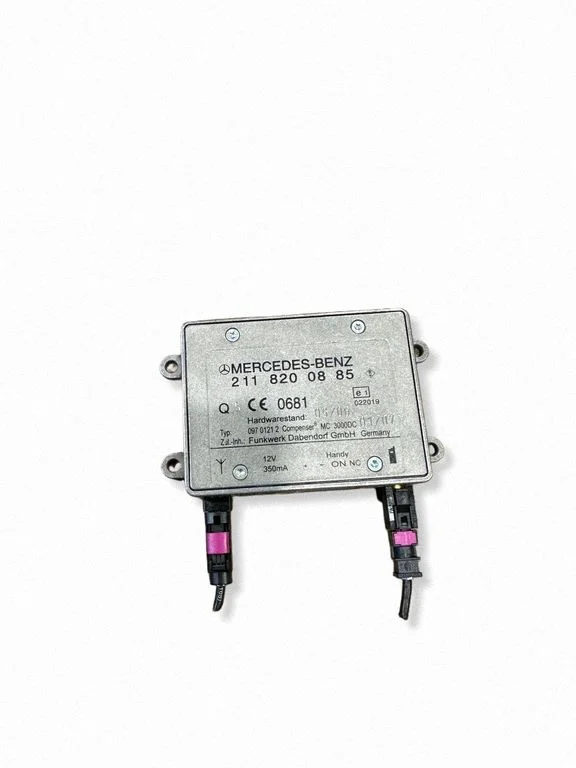 Antenas pastiprinātājs – Mercedes-Benz E klase W211 (2002-2009)