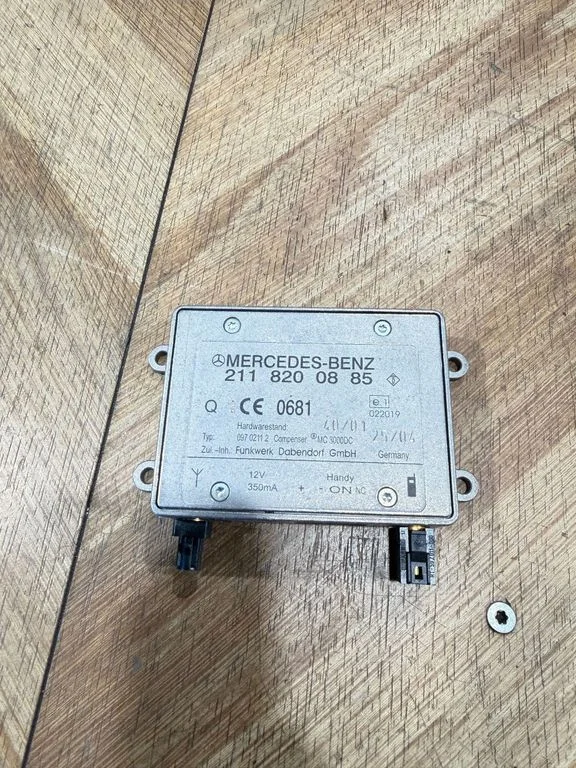 Aerial antenna amplifier 2118200885