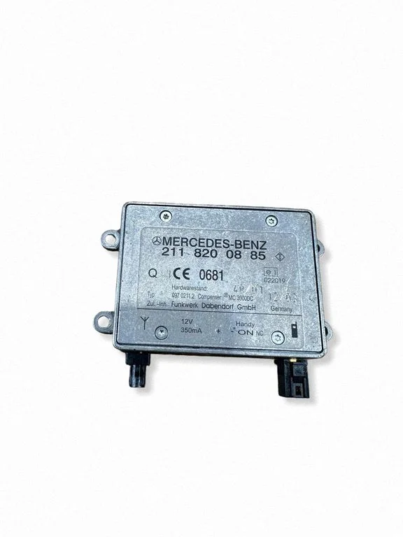 Antenas pastiprinātājs – Mercedes-Benz E klase W211 (2002-2009)