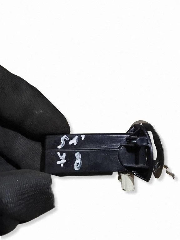 Antenas pastiprinātājs – Mercedes-Benz C klase AMG W204 (2007-2014)