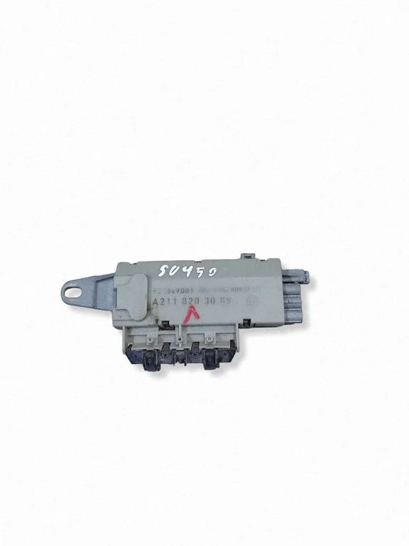 Antenas pastiprinātājs – Mercedes-Benz E klase W211 (2002-2009)