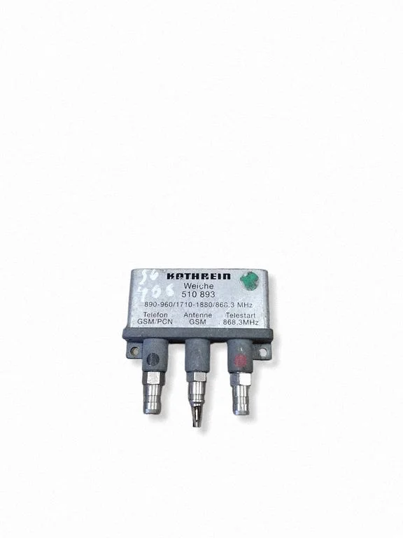 Antenas pastiprinātājs – Mercedes-Benz C klase W203 (2000-2007)