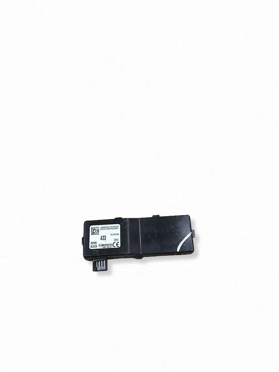 Aerial antenna amplifier – Mercedes-Benz C-Class AMG W204 (2007-2014)