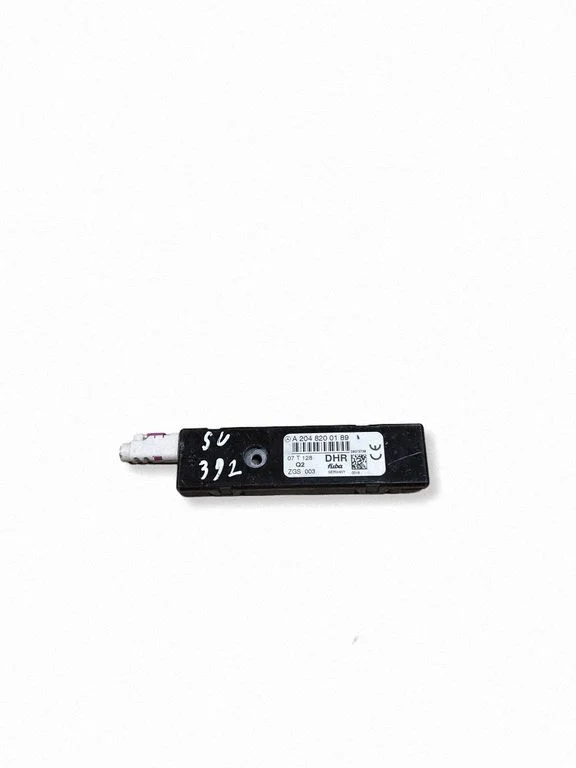 Antenas pastiprinātājs – Mercedes-Benz C klase AMG W204 (2007-2014)
