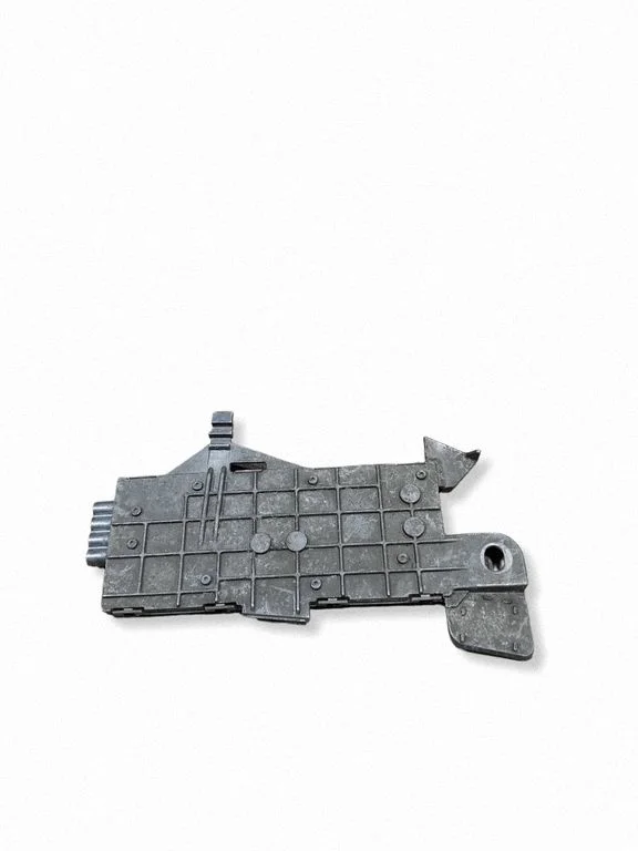 Antenas pastiprinātājs – Mercedes-Benz E klase W211 (2002-2009)