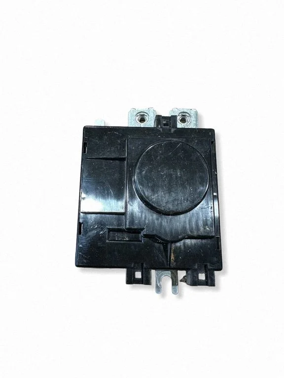 Antenas pastiprinātājs – Mercedes-Benz E klase W212 (2009-2016)