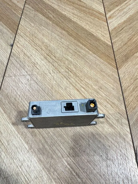 Antenas pastiprinātājs 2118200885