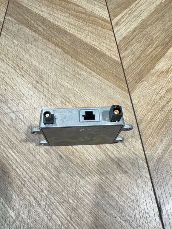 Antenni võimendi 9880038