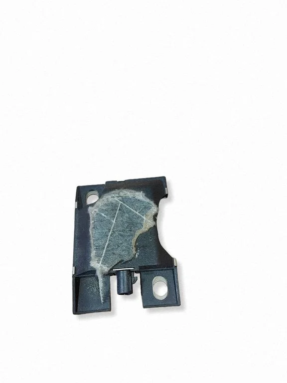 Antenas pastiprinātājs – Mercedes-Benz E klase W211 (2002-2009)