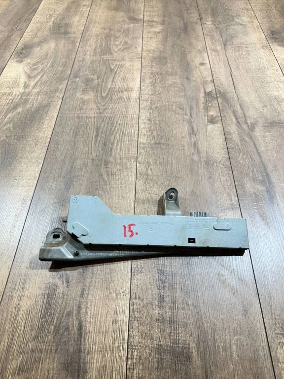 Aerial antenna amplifier A2118204189