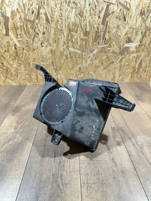 Subwoofer speaker – Mercedes-Benz GL-Class X164 (2006-2012)