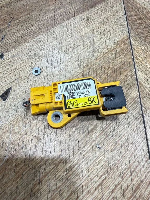 Drošības spilvenu trieciena sensors – Opel Vectra C (2005-2009)