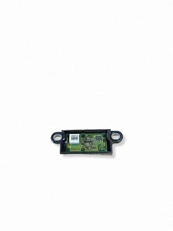 Airbag deployment crash/impact sensor – Mercedes-Benz E-Class W211 (2002-2009)