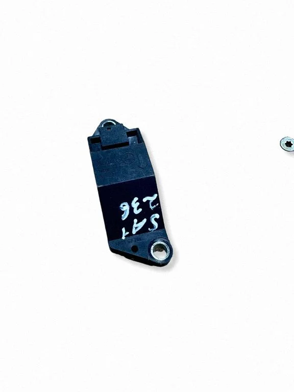 Drošības spilvenu trieciena sensors – Mercedes-Benz E klase W211 (2002-2009)