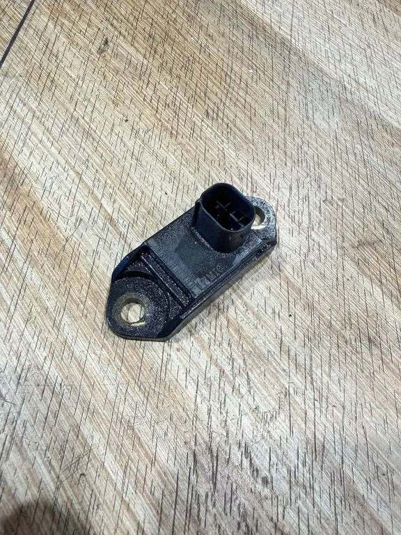 Drošības spilvenu trieciena sensors – Mercedes-Benz S klase W220 (1998-2006)