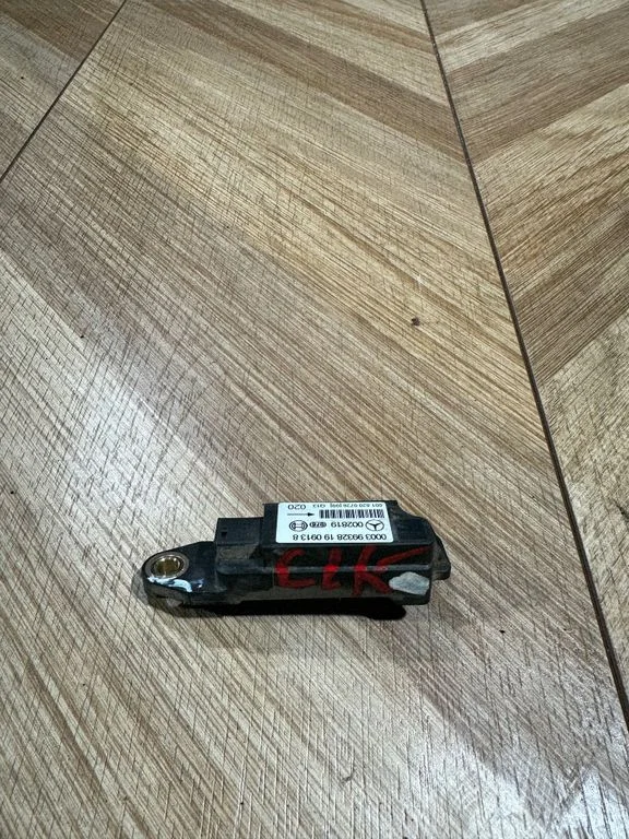 Drošības spilvenu trieciena sensors – Mercedes-Benz CLK klase A208 C208 (1997-2002)