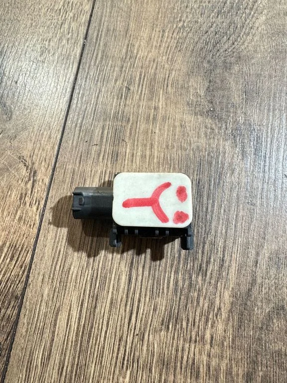 Drošības spilvenu trieciena sensors 0038202826