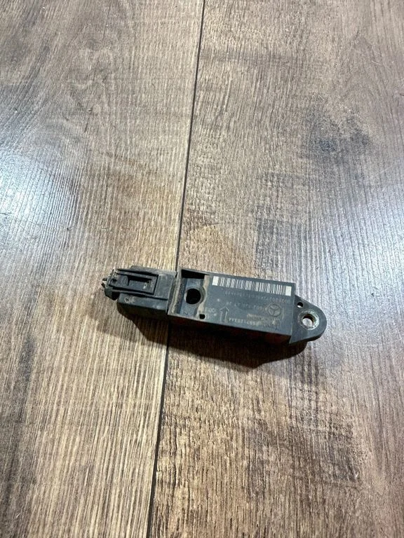 Drošības spilvenu trieciena sensors A0028202726