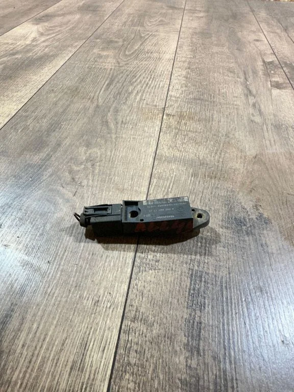 Drošības spilvenu trieciena sensors A0028202726