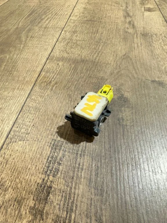 Turvapadja löögiandur 0038202826