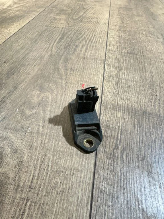 Turvapadja löögiandur 0025426918