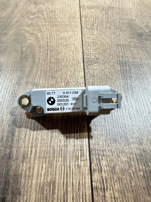 Drošības spilvenu trieciena sensors 6911038