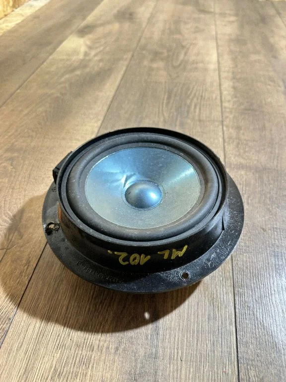 Rear door speaker – Mercedes-Benz ML-Class W164 (2005-2011)