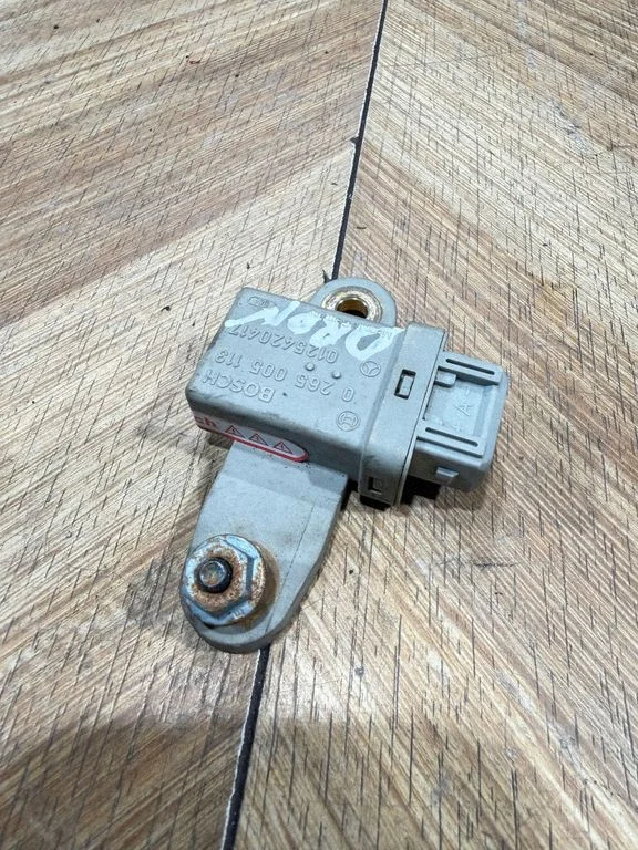 ESP (stabilitātes sistēmas) sensors (paātrinājuma sensors) 0265005113