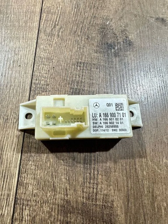 Moduł świateł (LCM) A1669007101