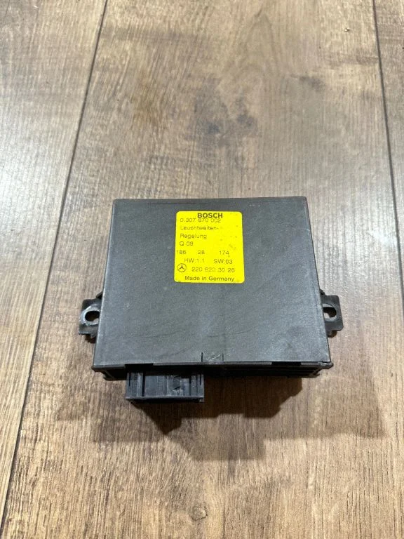 Light module LCM 2208203026