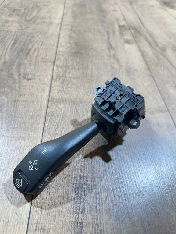 Indicator stalk – BMW X5 E53 (1999-2006)